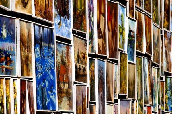 ąrtystyczna ściana