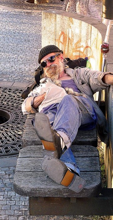 ..czego mnie budzisz!!