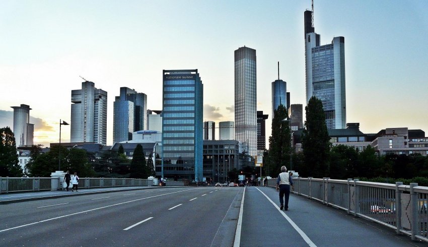 ....Frankfurt nad Menem..