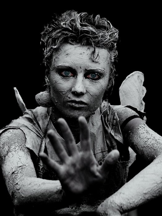 Prawie BW (oczy aniołów)