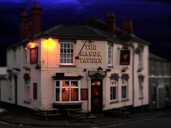 The Manor Tawern