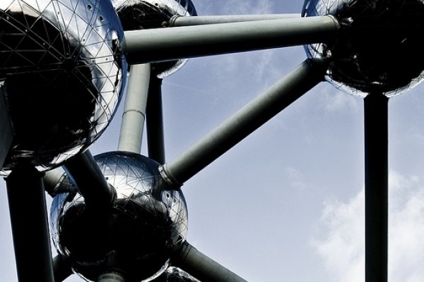...Atomium...
