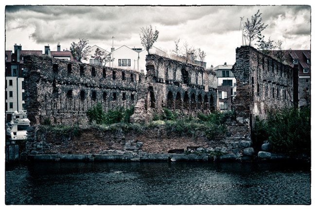 Chyba nie jest najważniejszy...