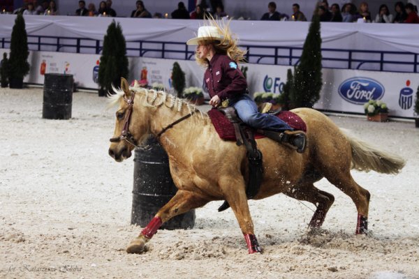 Barrel racing