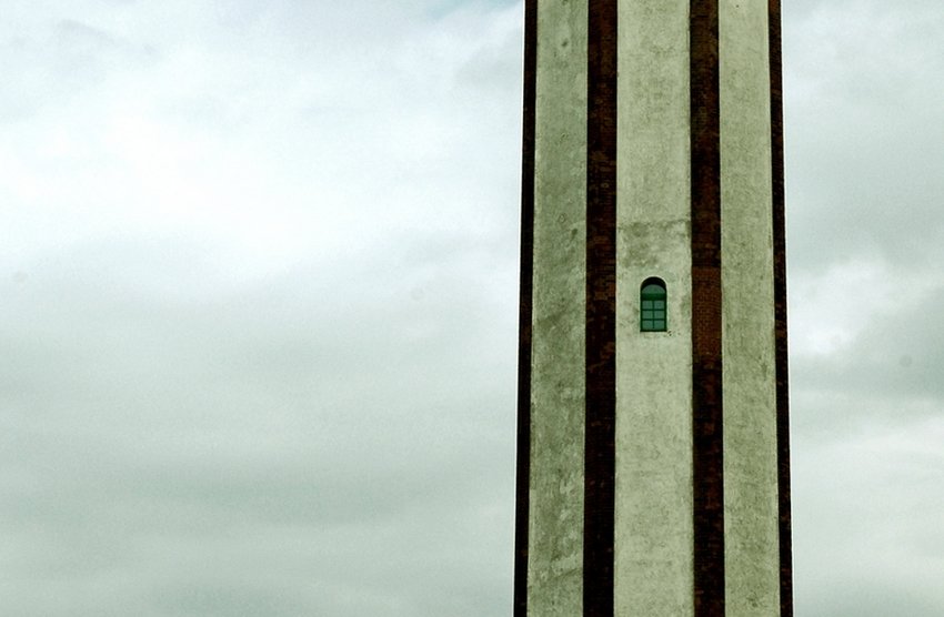 wieża radości wieża samotności