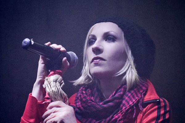 Agata (Kontrust Live @ Gliwice, Igry 2012)