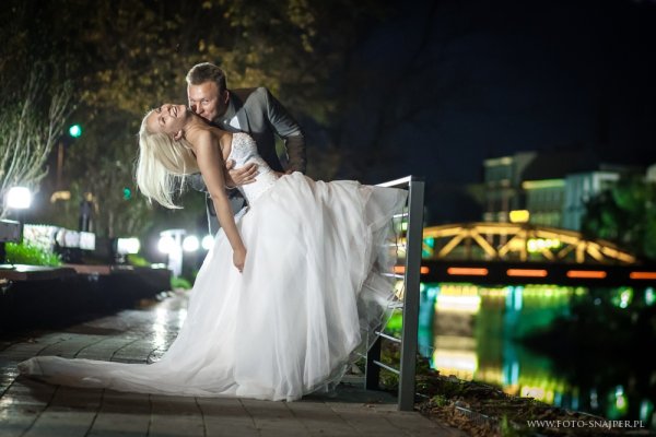 Ślubnie, nocą