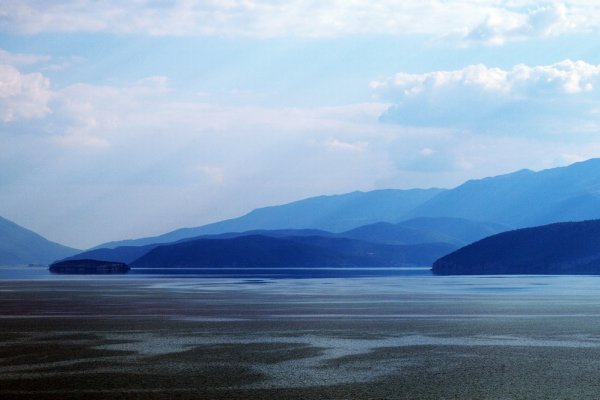 lake prespa