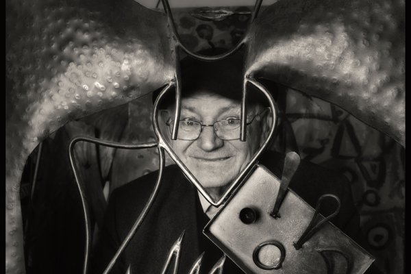 Riccardo Dalisi - by Augusto De Luca