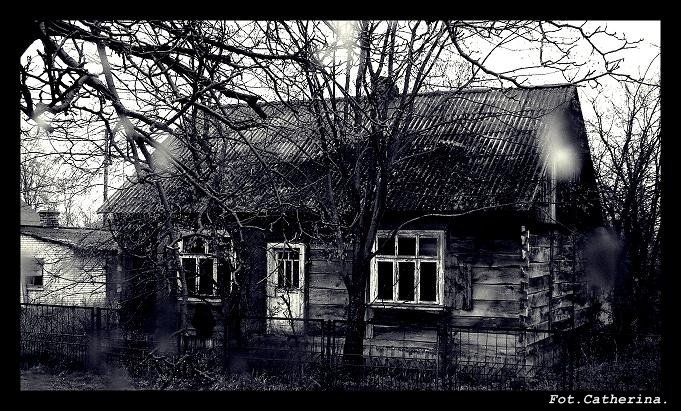 straszny house.