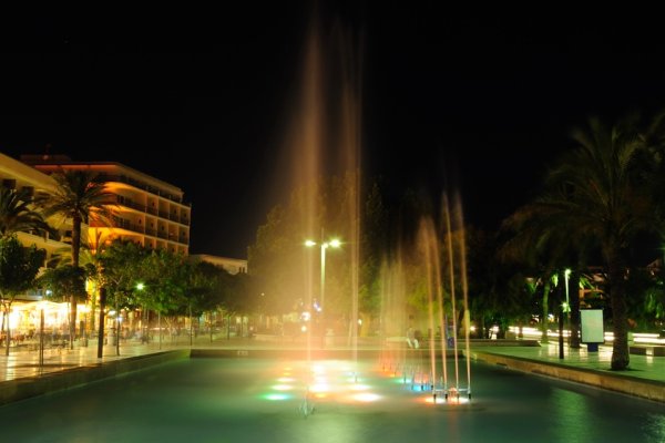 Sant Antoni de Portmany nocą