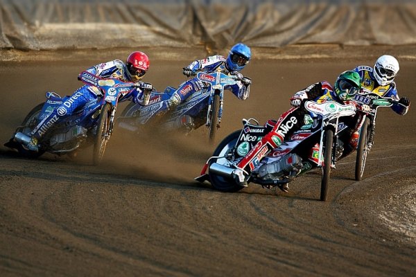 Unia vs Unibax 47:43