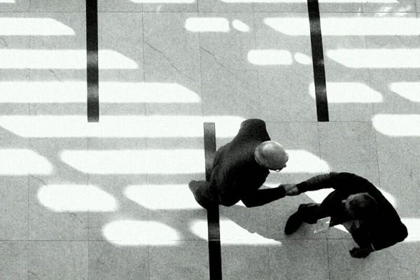 wygrał pan po prawej stronie...