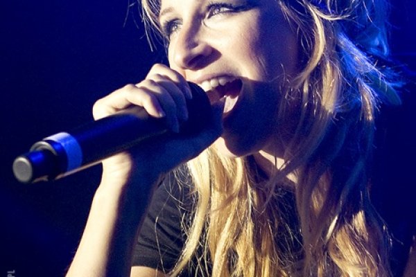 Sandra Nasic (Guano Apes) - Benatska Noc 2009