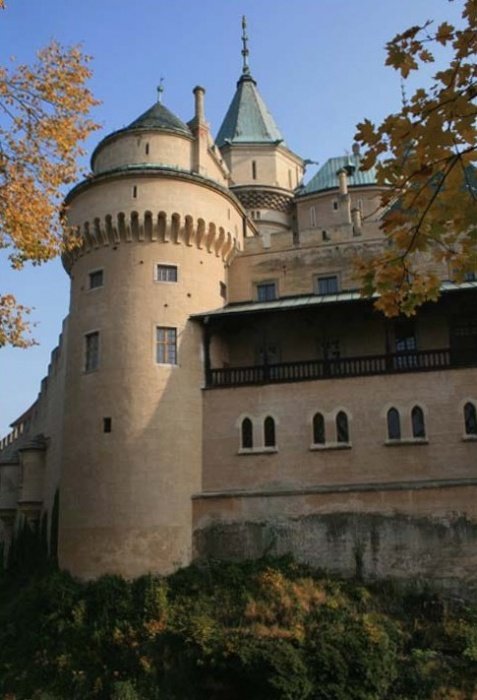 Piękny Zamek - Bpjnice, Słowacja