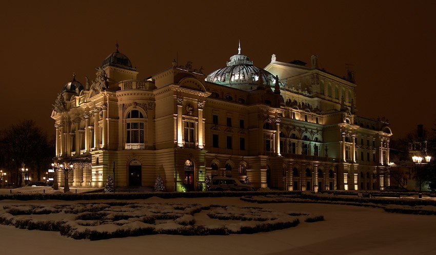 Nocny spacer po Krakowie: Teatr Słowackiego